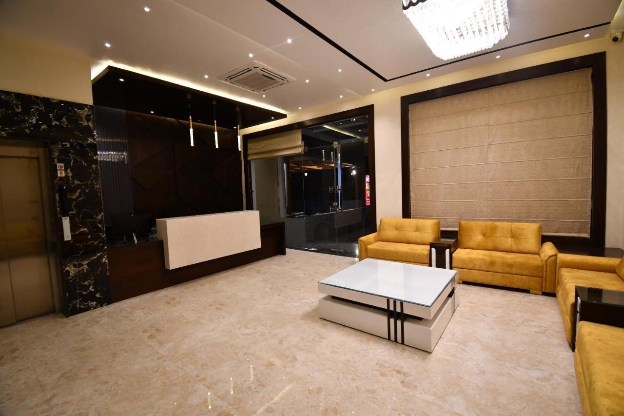 Hotel Ramaya Inn Raiwala 外观 照片