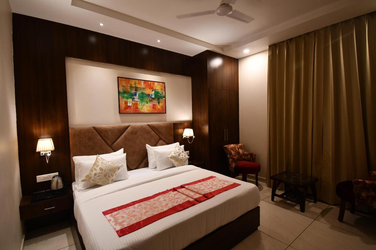 Hotel Ramaya Inn Raiwala 外观 照片