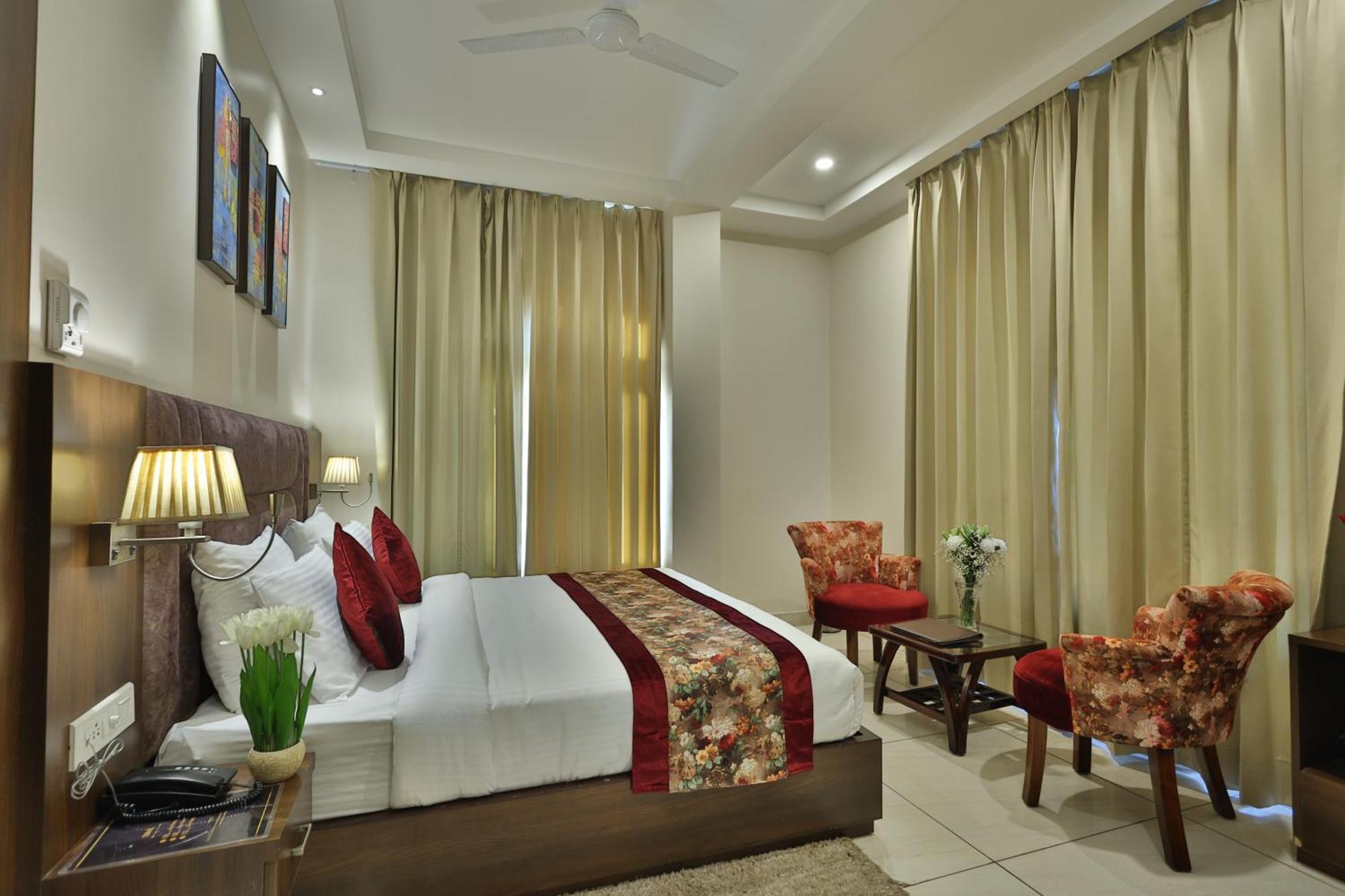 Hotel Ramaya Inn Raiwala 外观 照片