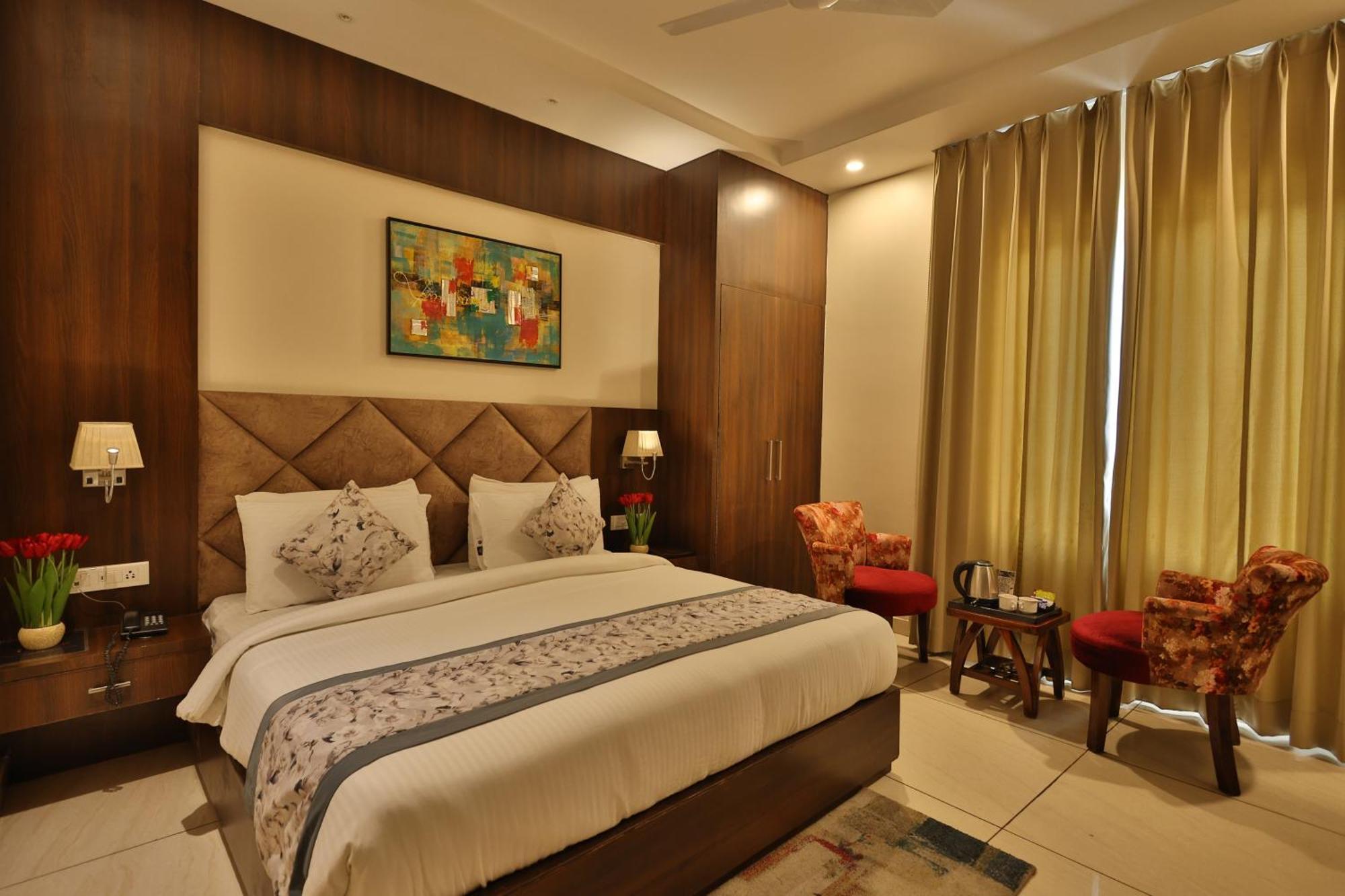 Hotel Ramaya Inn Raiwala 外观 照片